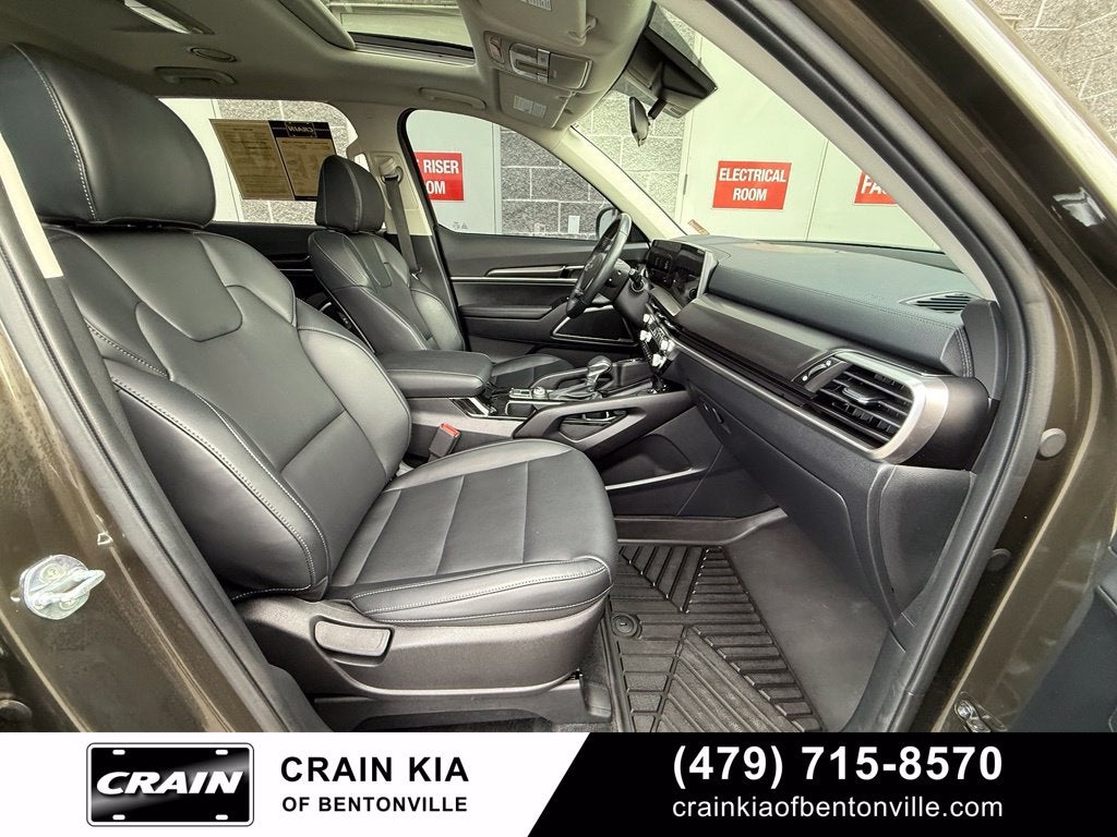 2025 Kia Telluride S - SUNROOF / CLEAN CARFAX / ONE OWNER