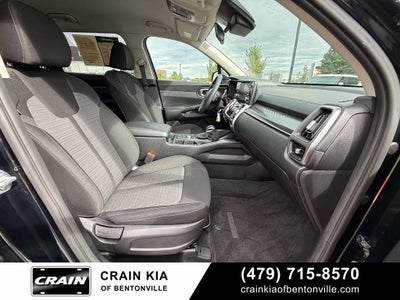 2022 Kia Sorento LX - AWD / CLEAN CARFAX
