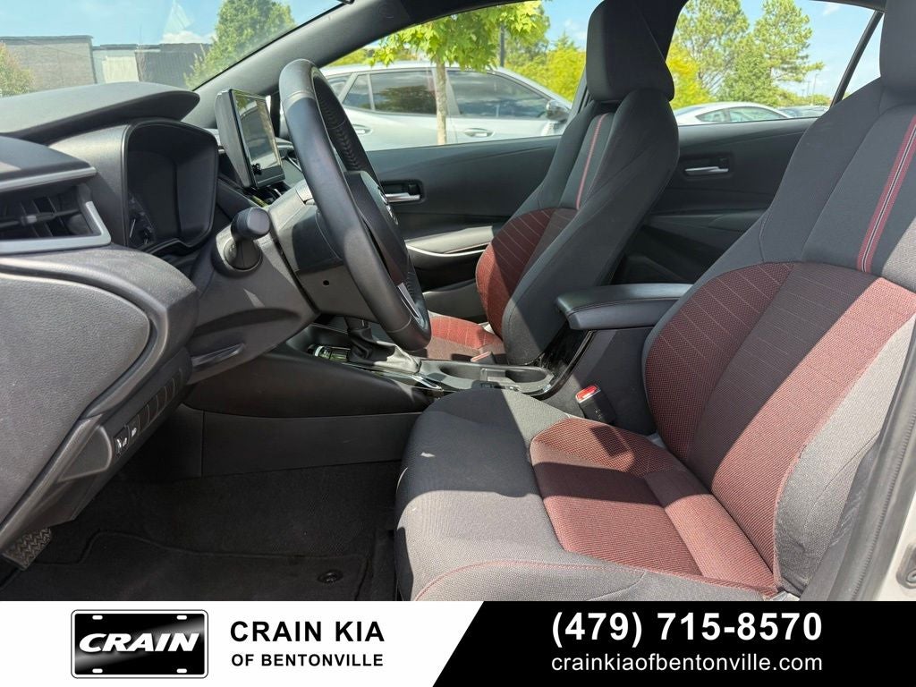2025 Toyota Corolla SE - CLEAN CARFAX / ONE OWNER