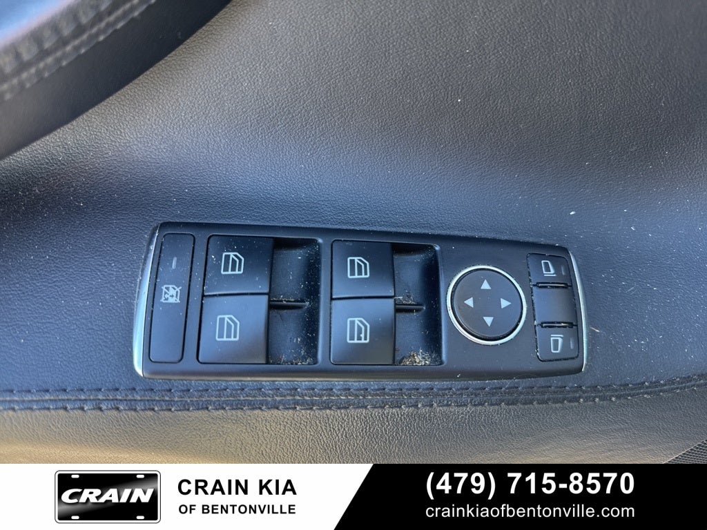 2013 Tesla Model S Base - CLEAN CARFAX / SUNROOF