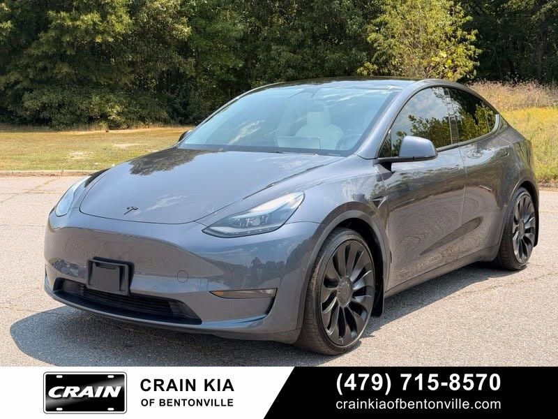 2022 Tesla Model Y Performance - AWD / CLEAN CARFAX / ONE OWNER