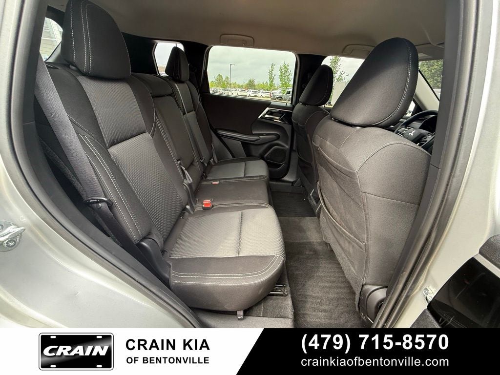 2024 Mitsubishi Outlander ES - 4WD / CLEAN CARFAX HISTORY