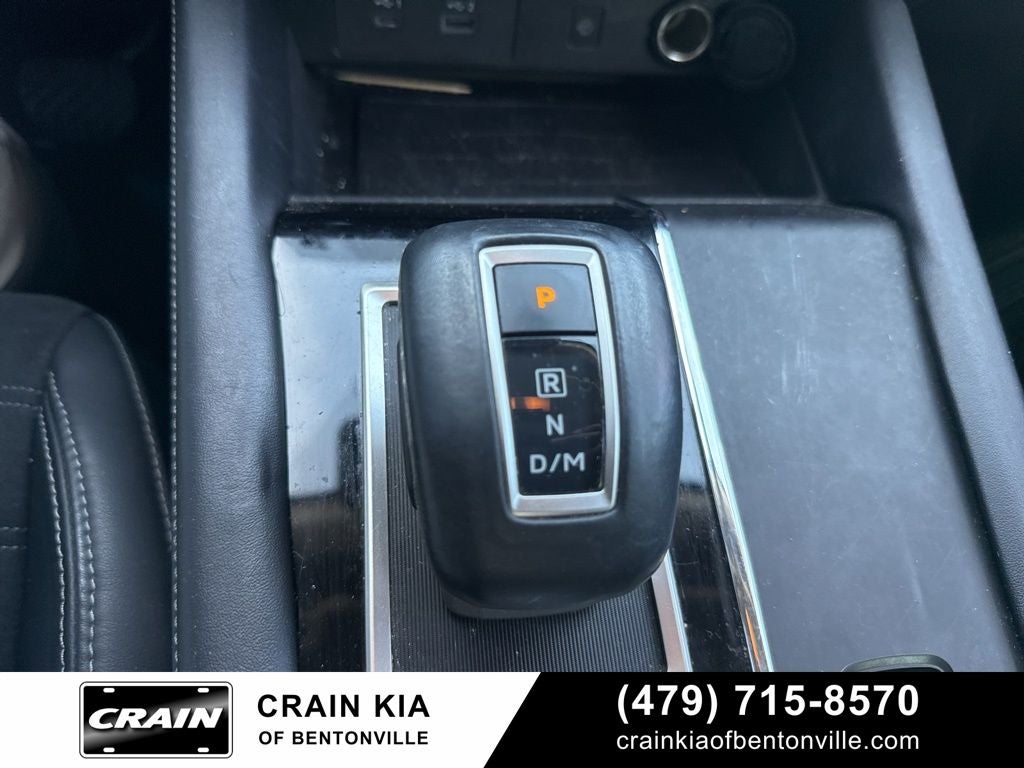 2022 Mitsubishi Outlander SE - 4WD / CLEAN CARFAX