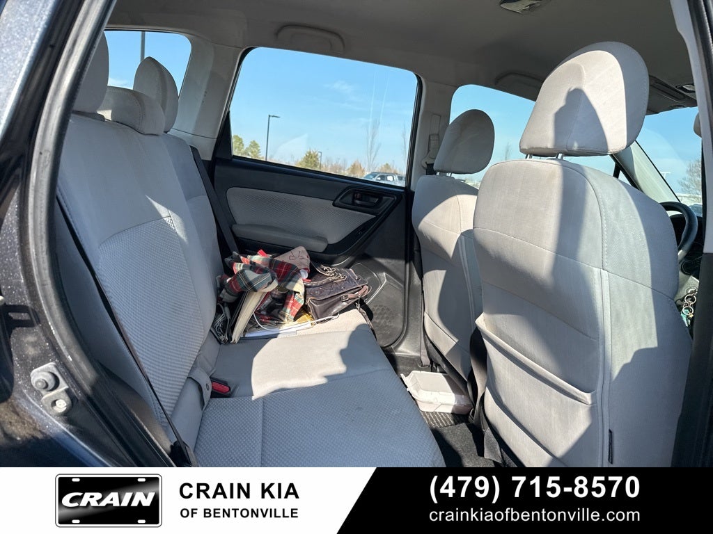 2018 Subaru Forester 2.5i - AWD / CLEAN CARFAX