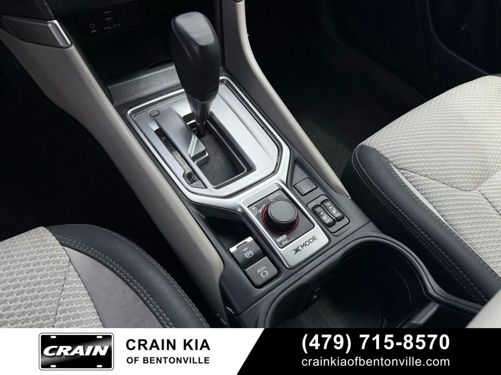 2023 Subaru Forester Premium - AWD / PANORAMIC SUNROOF / ONE OWNER