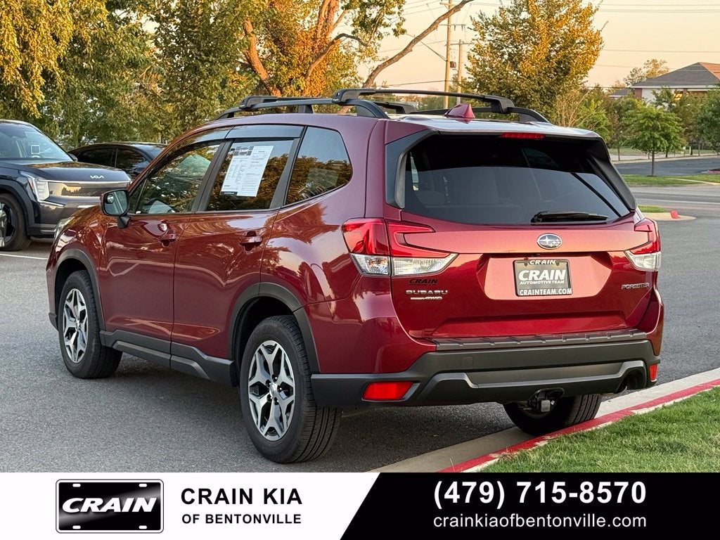 2021 Subaru Forester Premium - AWD / CLEAN CARFAX / PANORAMIC SUNROOF