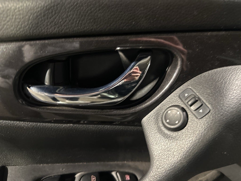 2020 Nissan Rogue SV - AWD / CARFAX ONE OWNER