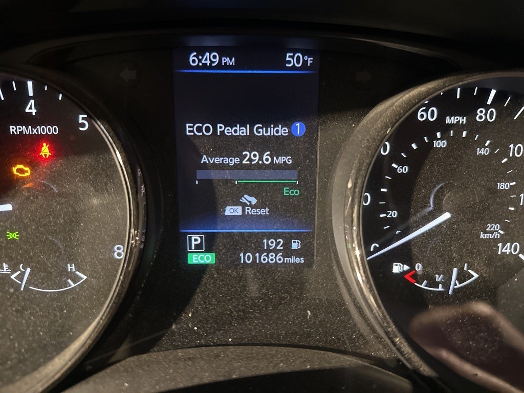 2020 Nissan Rogue SV - AWD / CARFAX ONE OWNER