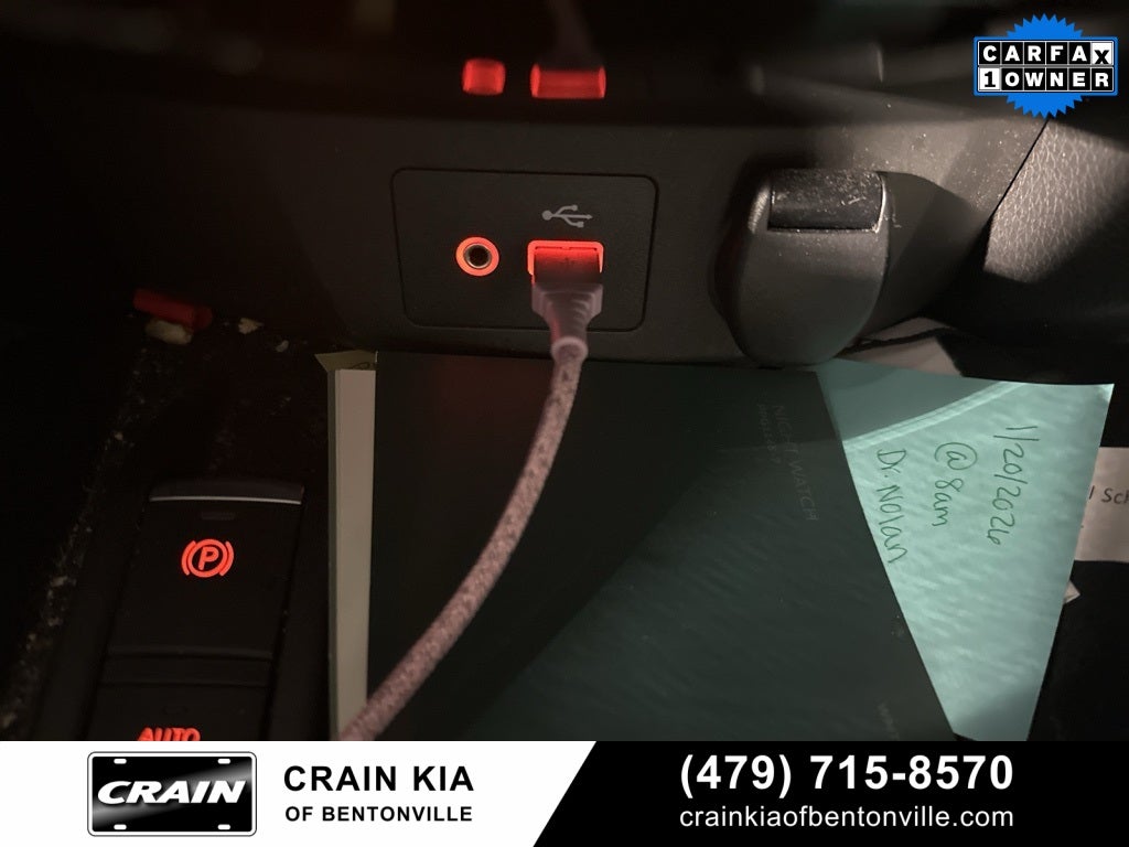 2020 Nissan Rogue SV - AWD / CARFAX ONE OWNER