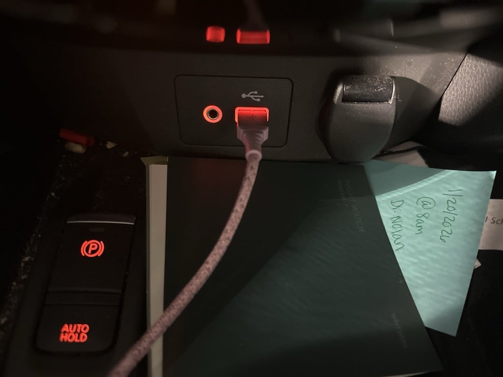 2020 Nissan Rogue SV - AWD / CARFAX ONE OWNER