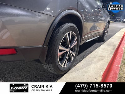 2020 Nissan Rogue SV - AWD / CARFAX ONE OWNER