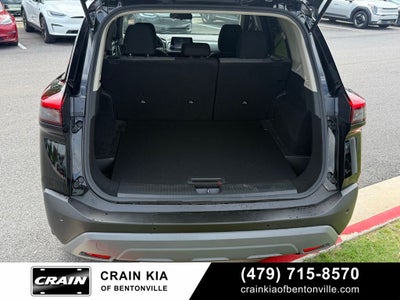 2023 Nissan Rogue SV - CLEAN CARFAX / ONE OWNER