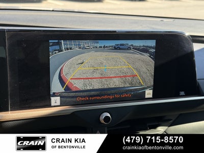 2023 Toyota Crown Limited - AWD / PANORAMIC SUNROOF