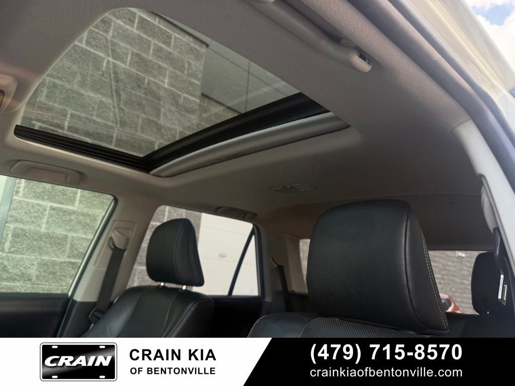 2019 Toyota 4Runner Limited - 4WD / SUNROOF / CLEAN CARFAX
