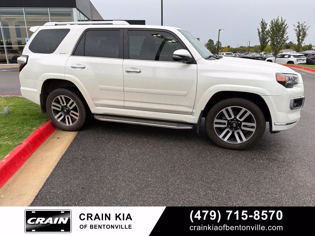 2021 Toyota 4Runner Limited - 4WD / SUNROOF