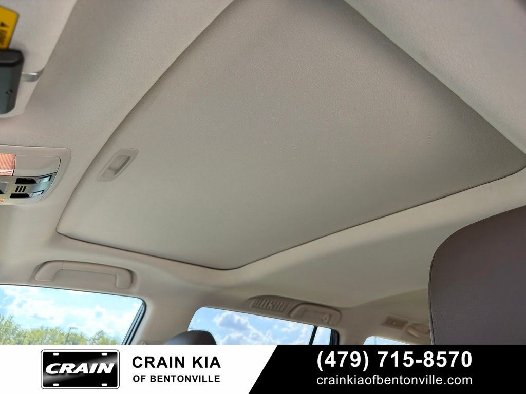 2022 Lexus GX 460 Premium Plus - AWD / SUNROOF / 1 OWNER