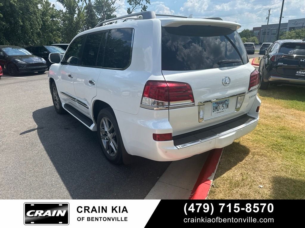 2013 Lexus LX 570 - 4WD / SUNROOF / CLEAN CARFAX