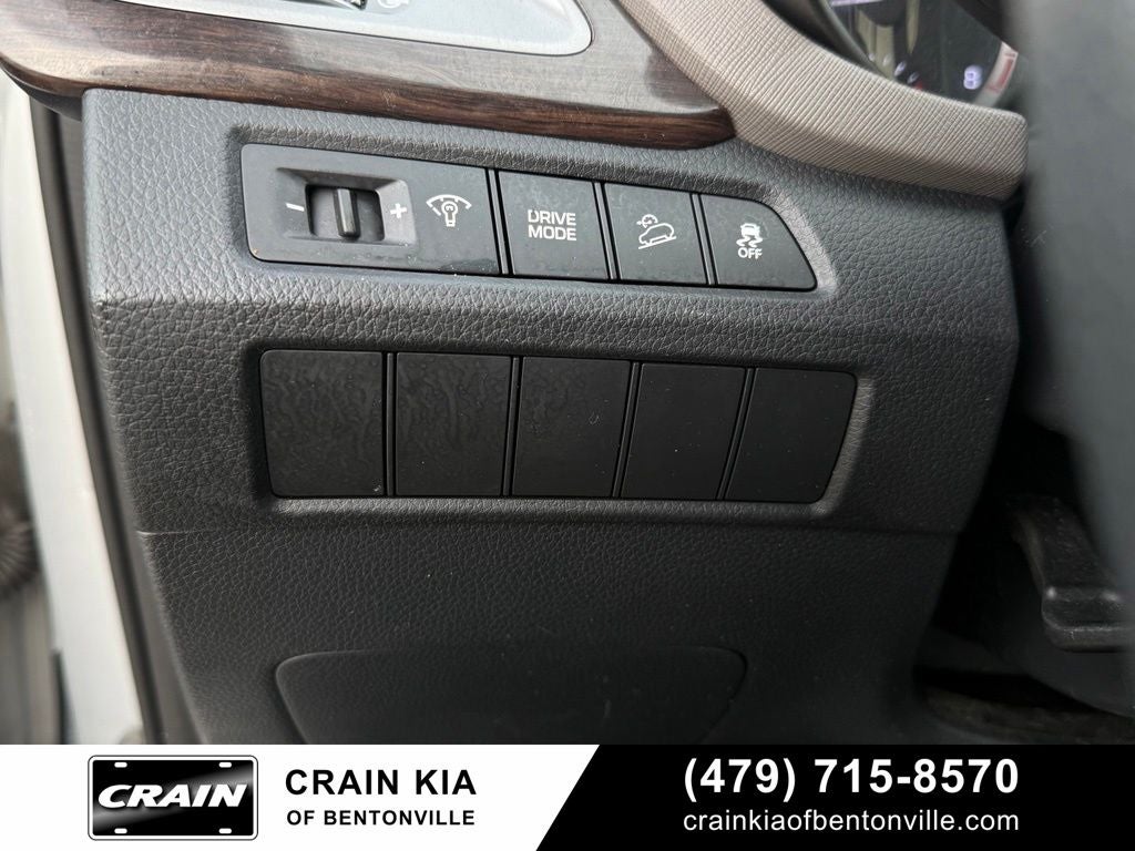 2018 Hyundai Santa Fe SE