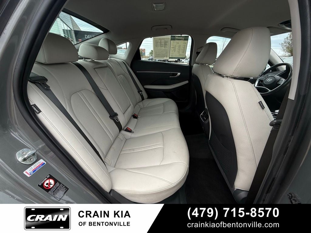 2022 Hyundai Sonata Hybrid Limited - CLEAN CARFAX / 51 HWY MPG / SOLAR PANEL ROOF