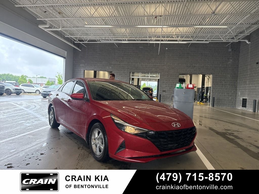 2021 Hyundai Elantra SE - CLEAN CARFAX HISTORY