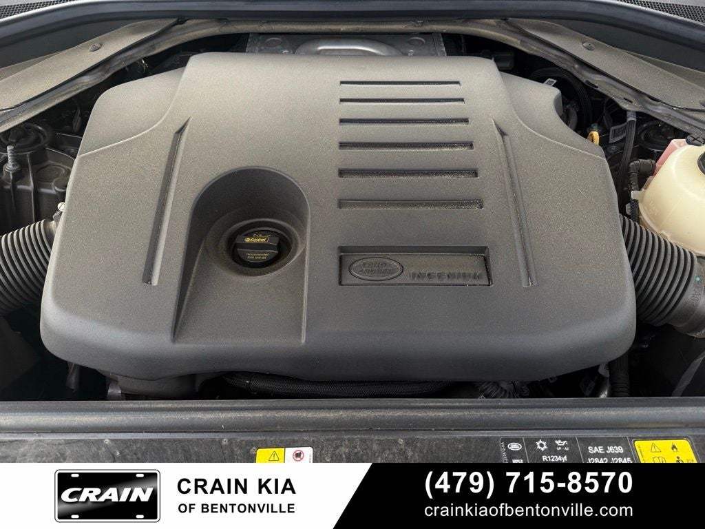 2025 Land Rover Range Rover SE LWB - 3RD ROW / AWD / ONE OWNER