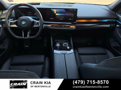 2024 BMW i5 M60 - AWD / PANORAMIC SUNROOF / CLEAN CARFAX