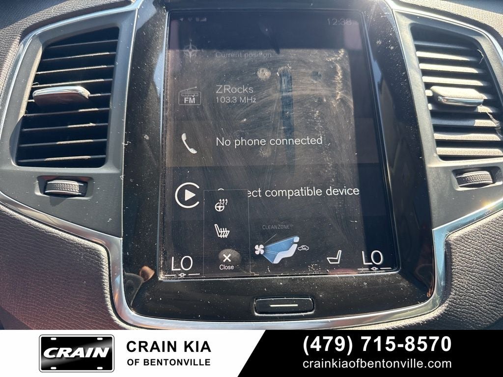 2020 Volvo XC90 T6 Momentum - AWD / PANORAMIC SUNROOF