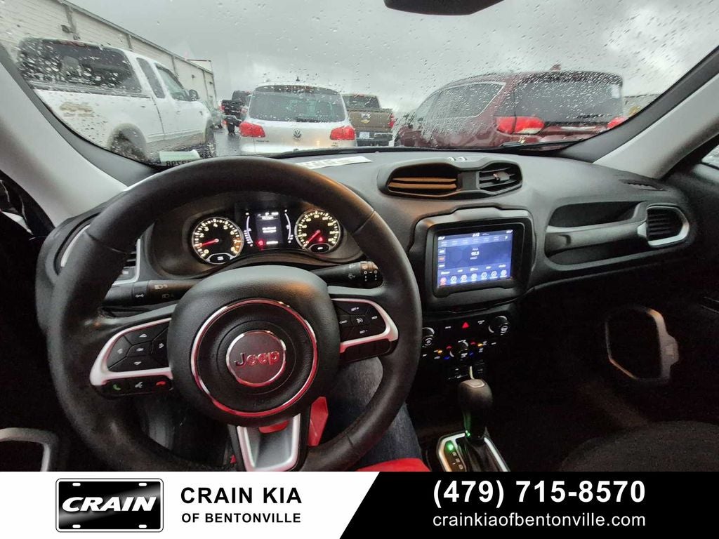 2018 Jeep Renegade Latitude - LOW MILES!
