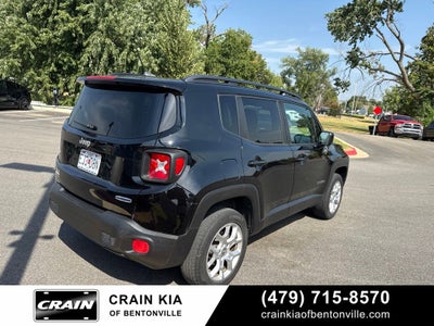 2017 Jeep Renegade Latitude - 4WD / CLEAN CARFAX / DUAL SUNROOF