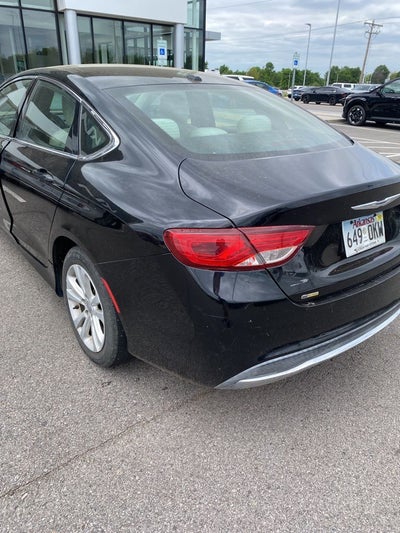 2015 Chrysler 200 Limited