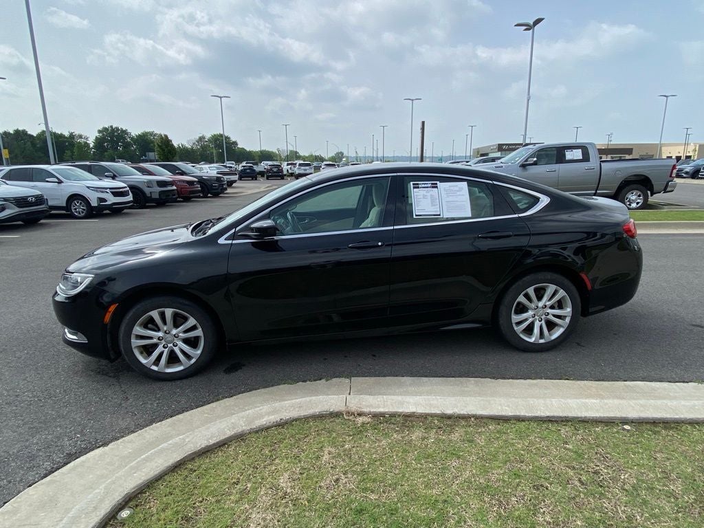 2015 Chrysler 200 Limited