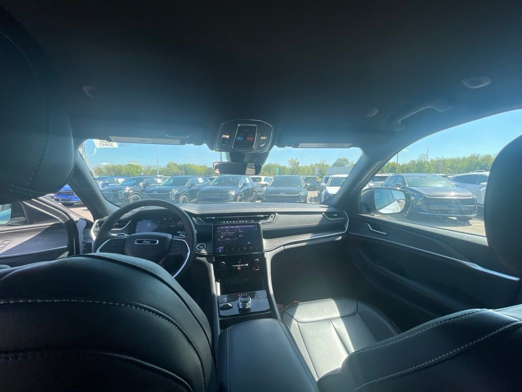 2025 Jeep Grand Cherokee Limited ONE OWNER / HEATED SEATS / NAV