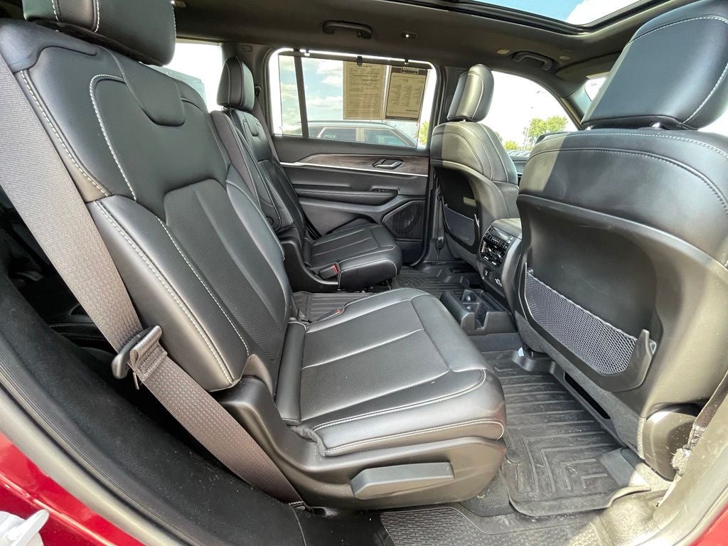 2025 Jeep Grand Cherokee L Limited DUAL MOONROOF / HEATED SEATS / LUXURY TECH GROUP I