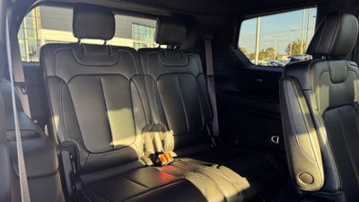 2024 Jeep Grand Cherokee L Limited 4X4 / HEATED SEATS / TOW PACK / HEATED SEATS