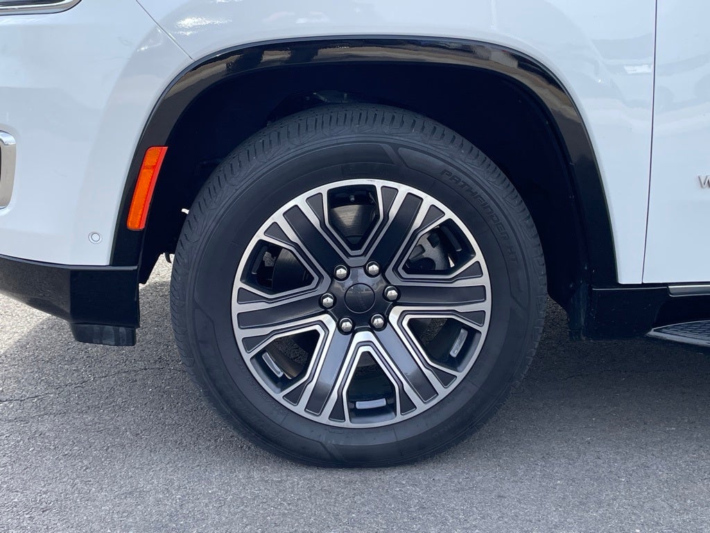 2023 Jeep Wagoneer Base 4X4 / NAV / HEATED SEATS