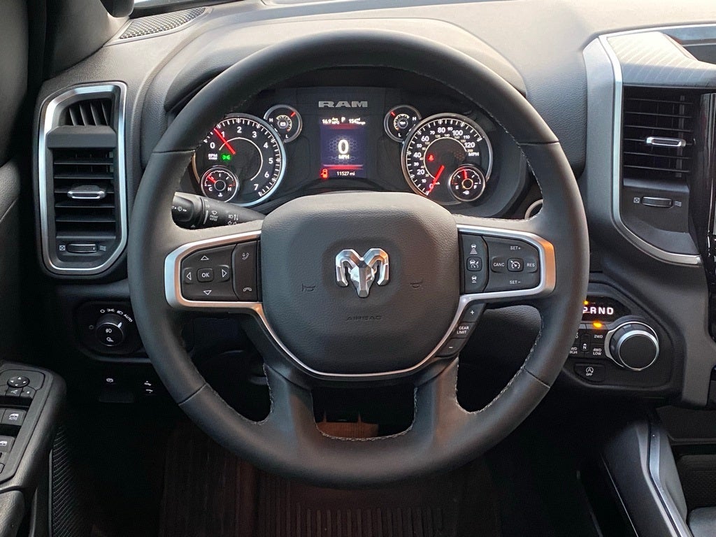 2025 RAM 1500 Big Horn/Lone Star 4X4 / ONE OWNER / HEATED SEATS