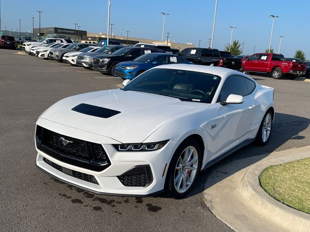 2025 Ford Mustang GT Premium HEATED SEATS / ONE OWNER / LEATHER / CLEAN CARFAX