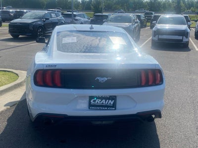 2020 Ford Mustang EcoBoost