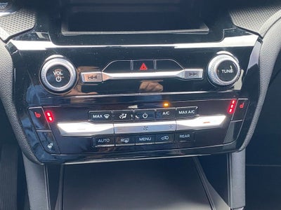 2022 Ford Explorer ST 4X4 / HEATED SEATS / 3RD ROW