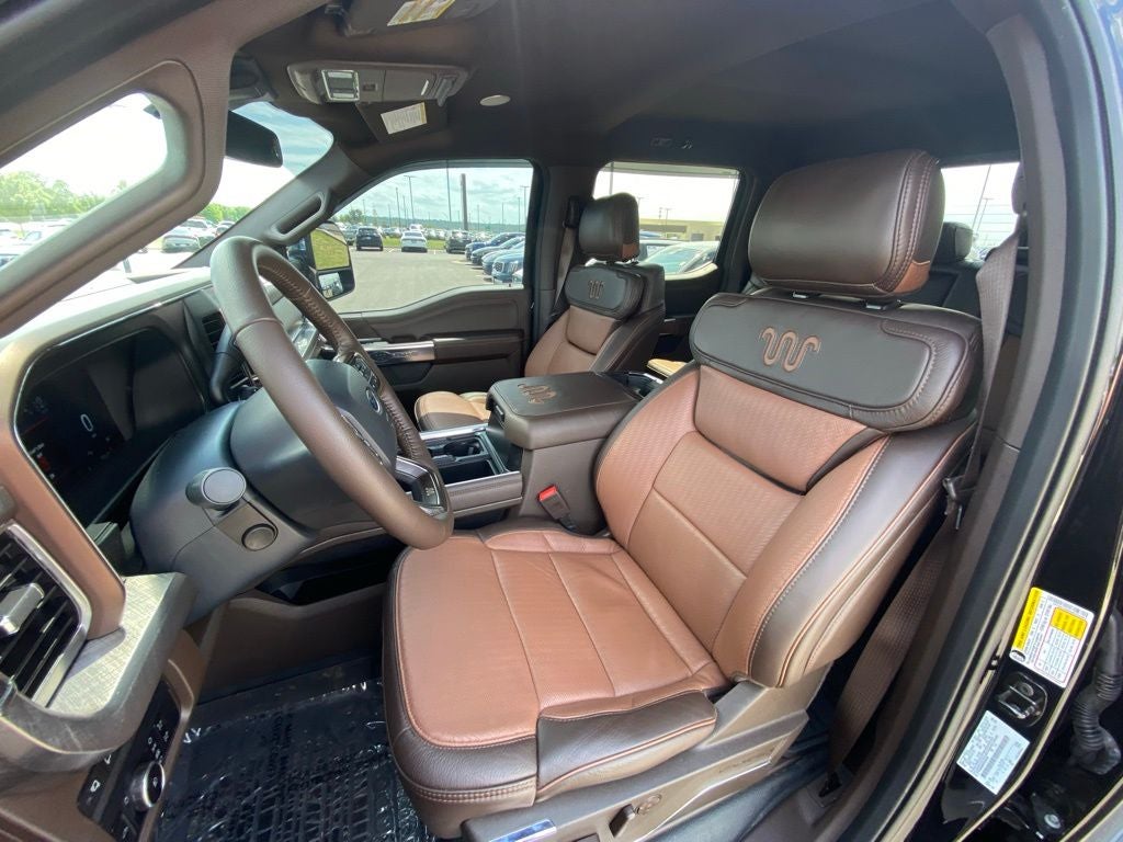 2024 Ford F-250SD King Ranch NAV / HEATED SEATS / 4X4