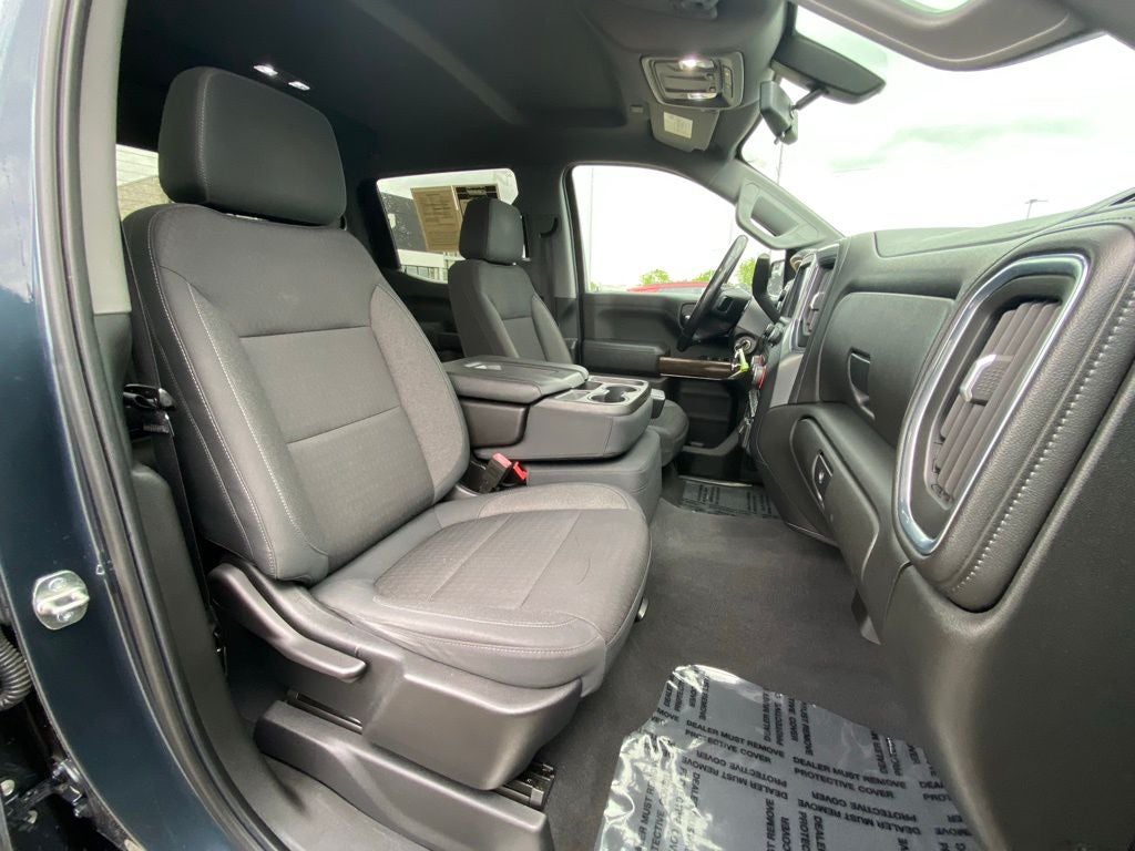 2020 Chevrolet Silverado 1500 LT 4X4 / HEATED SEATS