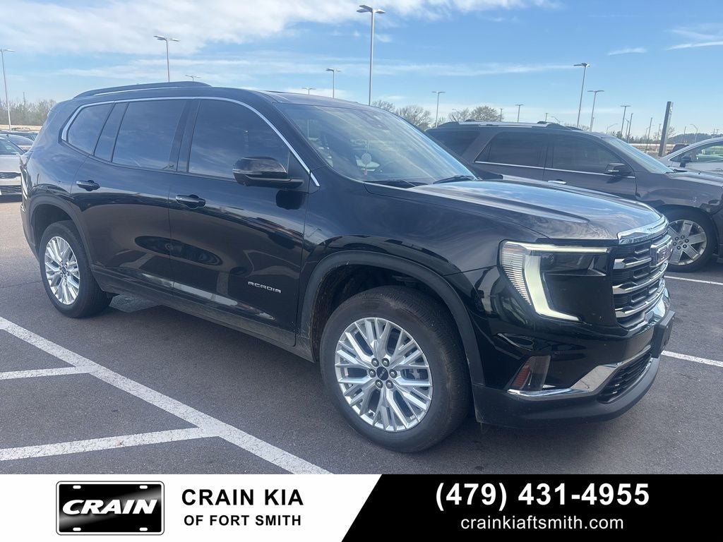 2024 GMC Acadia Elevation
