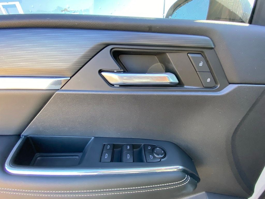 2024 GMC Acadia Elevation NAV / LUXURY PACKAGE / HEATED SEATS