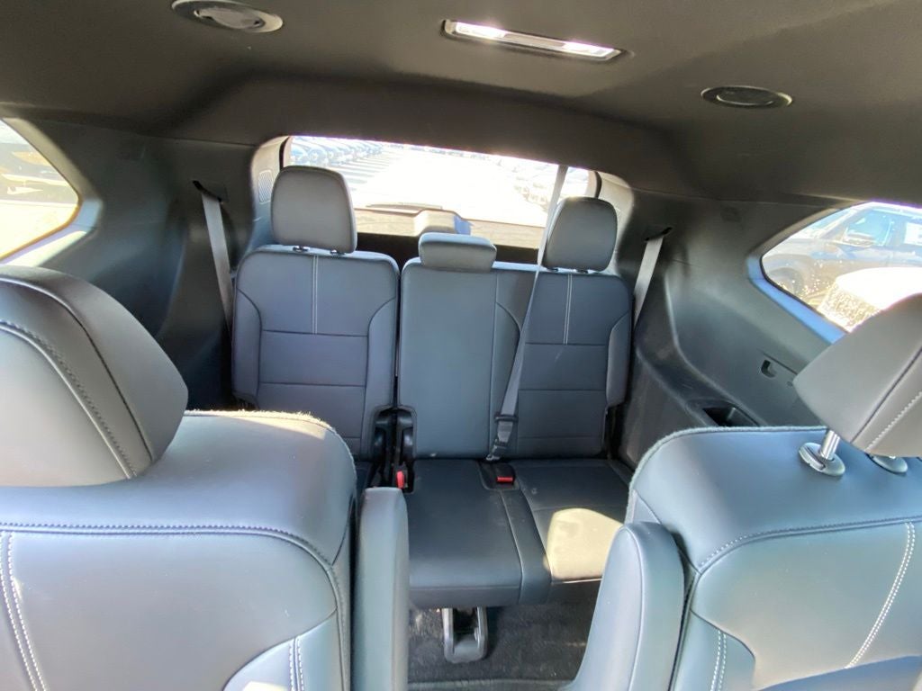 2024 GMC Acadia Elevation NAV / LUXURY PACKAGE / HEATED SEATS