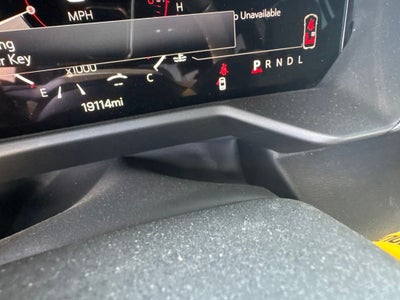 2026 GMC Acadia AT4 ONE OWNER / AWD / HEATED AND COOLED SEATS