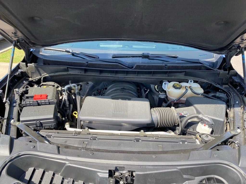 2022 GMC Yukon XL AT4 4X4 / ONE OWNER