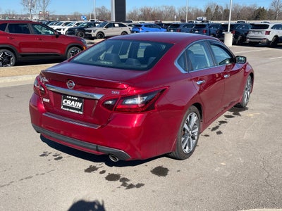 2017 Nissan Altima 2.5 SR LOW PAYMENTS
