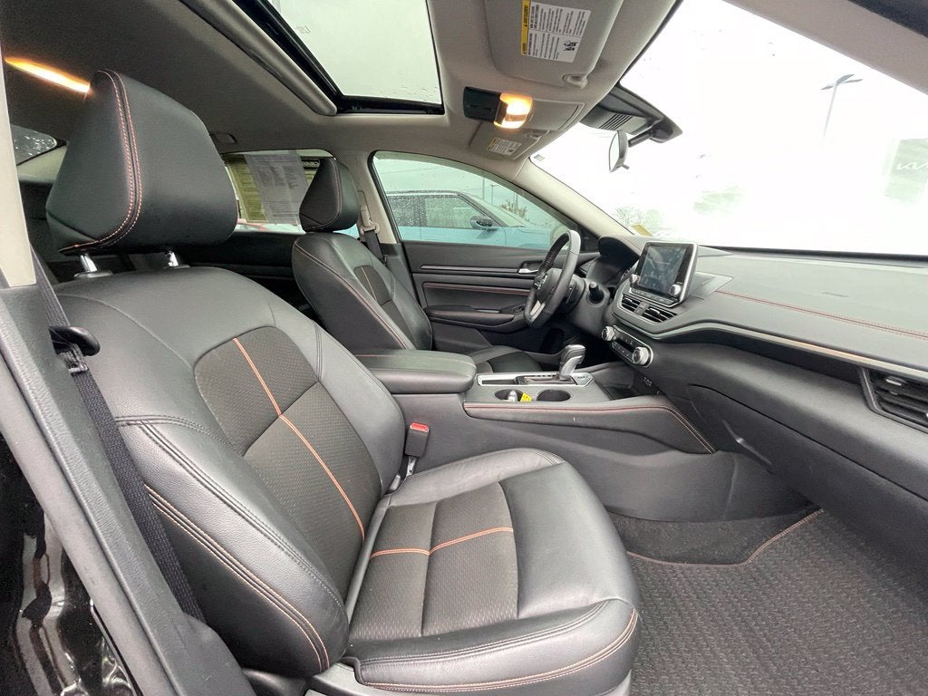 2022 Nissan Altima 2.5 SR MIDNIGHT EDITION / HEATED SEATS / ONE OWNER