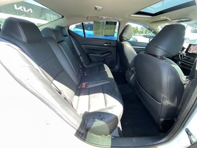 2023 Nissan Altima 2.5 SR MOONROOF / HEATED SEATS