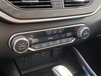 2023 Nissan Altima 2.5 SL BOSE AUDIO / NAV / HEATED SEATS